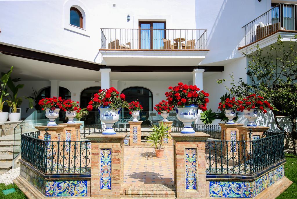 Hotel Doña Lola Zahara Zahara de los Atunes Exterior foto