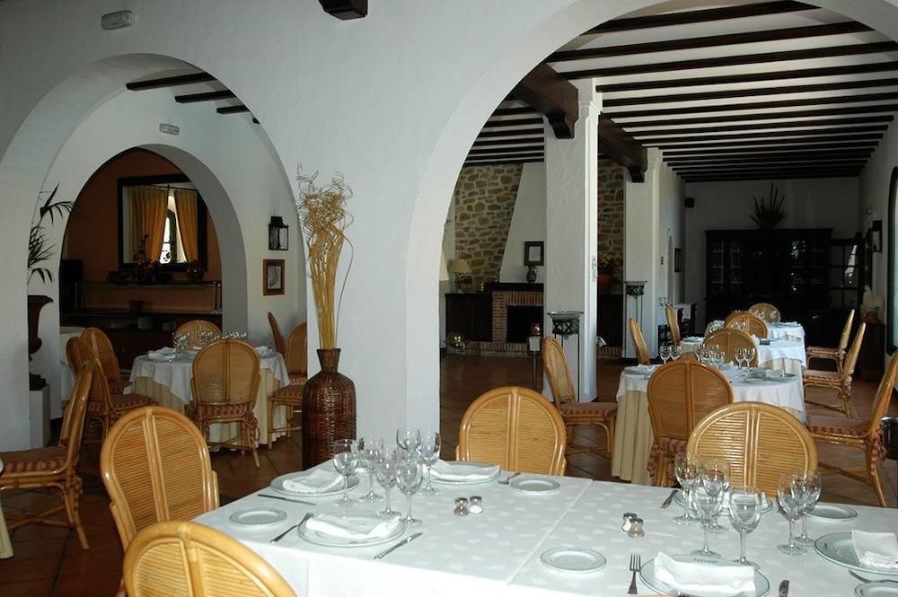 Hotel Doña Lola Zahara Zahara de los Atunes Exterior foto